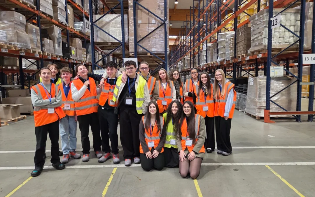 Découverte industrielle pour les 2A et 2C : immersion chez Hozelock et Manufacture Bois Paille