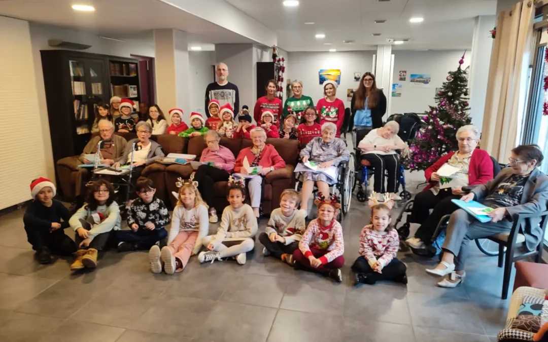 Sortie à la maison de retraite : un beau moment de partage intergénérationnel